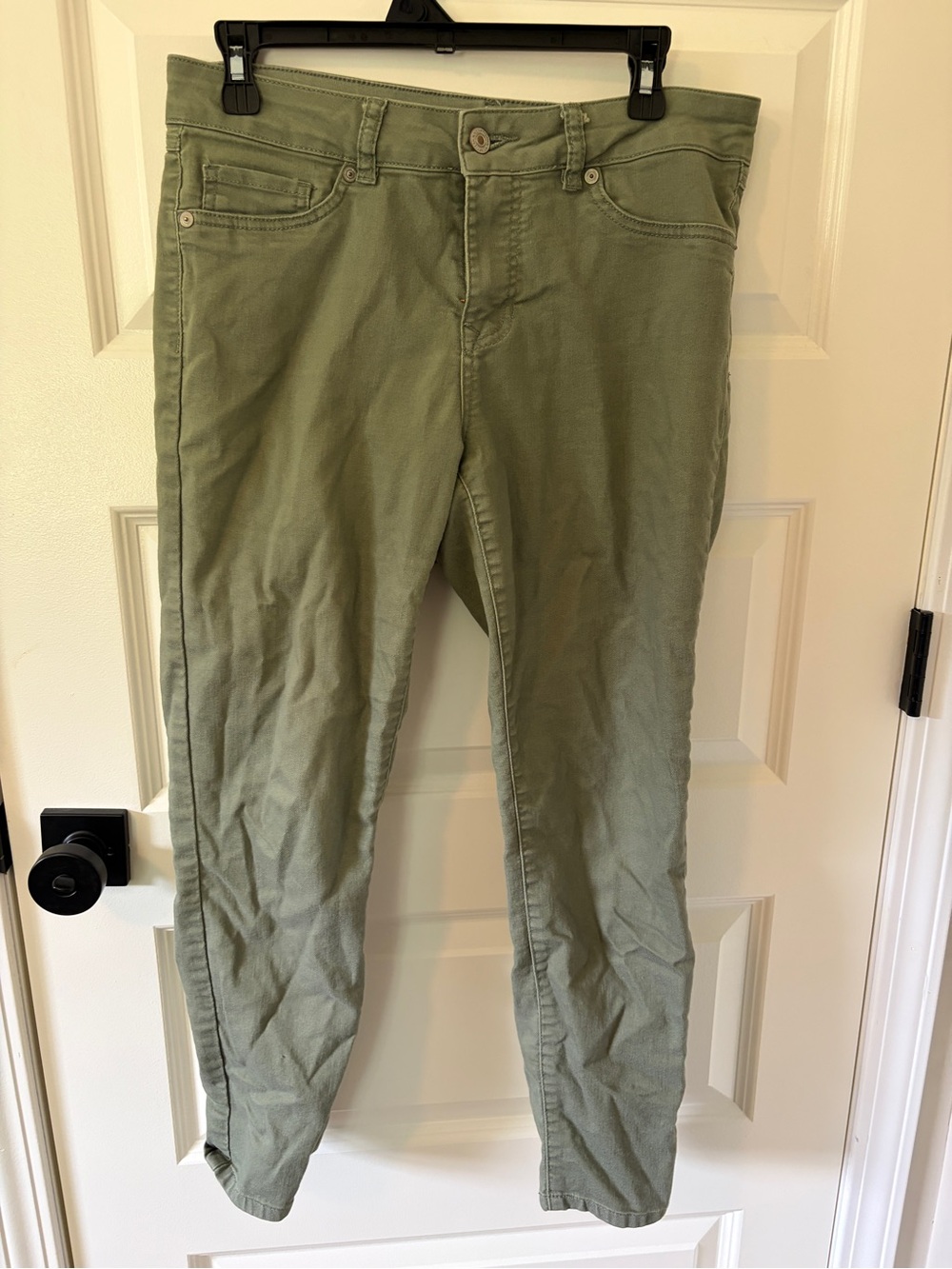 Artisan Ny Olive Green Skinny Jeans